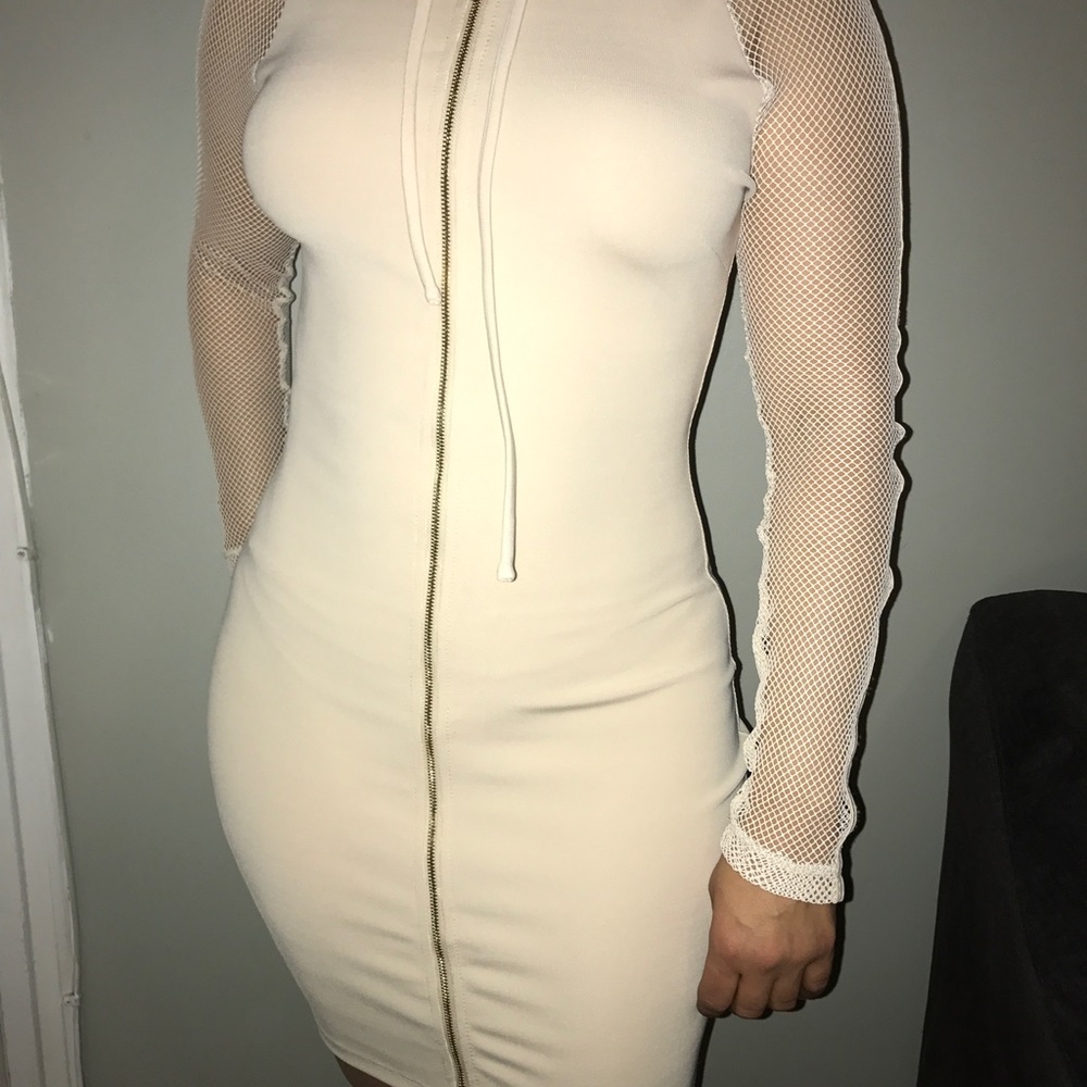 Short dress with hoodie.